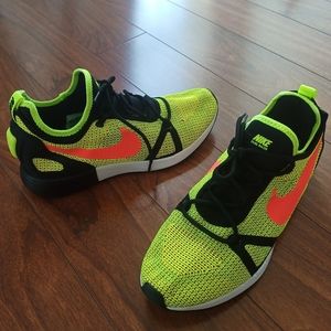 Nike Dual Racer "Volt" Sneakers